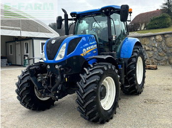 Трактор NEW HOLLAND T7
