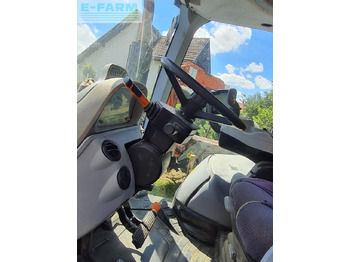 Трактор New Holland T7050: фото 3