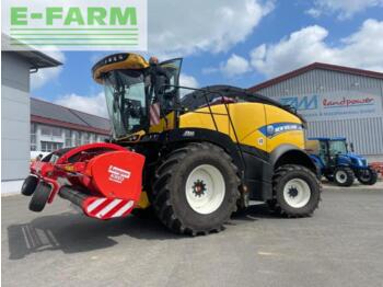 Кормоуборочный комбайн NEW HOLLAND