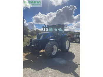 Трактор NEW HOLLAND T7