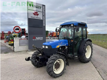 Трактор NEW HOLLAND