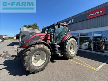 Трактор VALTRA T214