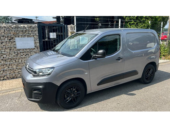 Фургон с закрытым кузовом Citroën Berlingo 1.5 Blue HDI, Kasten, 8 Reifen, Klima: фото 2