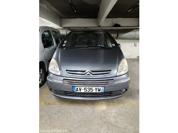 Легковой автомобиль CITROËN