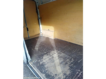 Цельнометаллический фургон FORD Transit