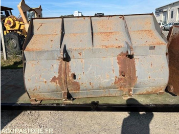 Ковш для погрузчика GODET DE CHARGEUR 2800 LITRES EN ATTACHE TYPE VOLVO: фото 4 Ковш для погрузчика GODET DE CHARGEUR 2800 LITRES EN ATTACHE TYPE VOLVO: фото 4