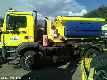 Грузовик MAN 18.280 TGM 4X4 , saleuse STRATOS B40K, lame acier, aileron déneigement: фото 2