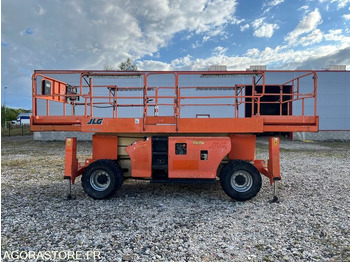 Ножничный подъемник JLG