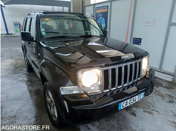 Легковой автомобиль Jeep Cherokee IV 2.8 CRD Jamboree - 2009 - 193 000 KM: фото 2