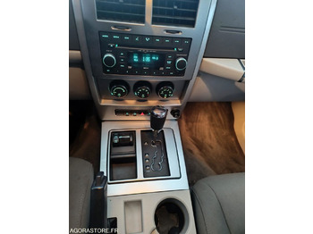 Легковой автомобиль Jeep Cherokee IV 2.8 CRD Jamboree - 2009 - 193 000 KM: фото 4
