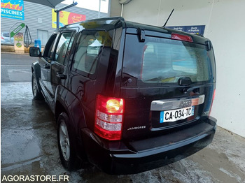 Легковой автомобиль Jeep Cherokee IV 2.8 CRD Jamboree - 2009 - 193 000 KM: фото 5