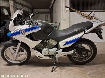 Мотоцикл HONDA