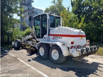 Грейдер NIVELEUSE - NEW HOLLAND F106.7 - 2014 / 6195 Heures (M47110): фото 3