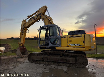 Экскаватор NEW HOLLAND E215B