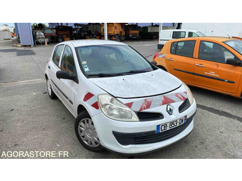 Легковой автомобиль RENAULT