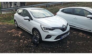 Хэтчбек RENAULT