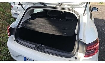 Хэтчбек Renault CLIO: фото 5 Хэтчбек Renault CLIO: фото 5