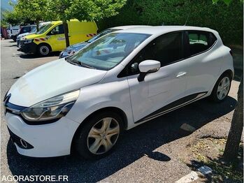 Хэтчбек Renault CLIO: фото 2 Хэтчбек Renault CLIO: фото 2