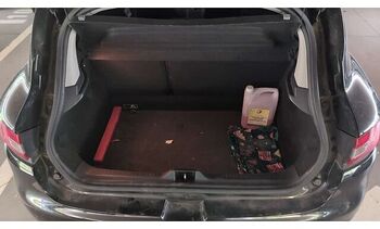 Хэтчбек Renault CLIO: фото 5 Хэтчбек Renault CLIO: фото 5