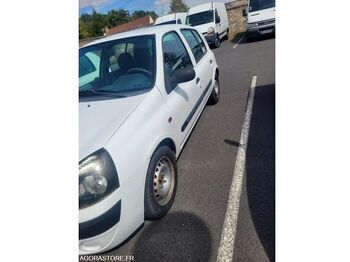 Хэтчбек Renault CLIO: фото 2 Хэтчбек Renault CLIO: фото 2