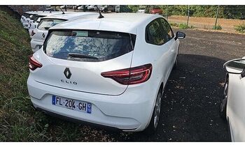 Хэтчбек Renault CLIO: фото 3 Хэтчбек Renault CLIO: фото 3