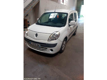 Легковой автомобиль RENAULT