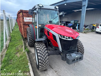 Трактор MASSEY FERGUSON 100 series