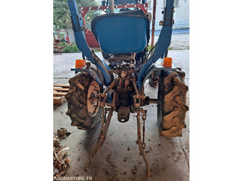 Трактор ISEKI