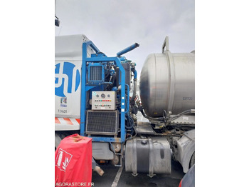 Тягач Tracteur RENAULT ADR pompe anneau liquide - 2003/ 808 664KM (ACCIDENTE): фото 4