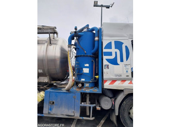 Тягач Tracteur RENAULT ADR pompe anneau liquide - 2003/ 808 664KM (ACCIDENTE): фото 3