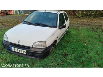 Легковой автомобиль