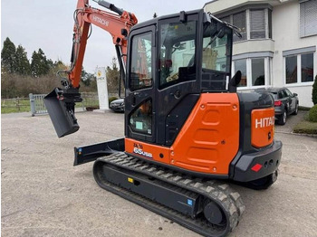 Мини-экскаватор HITACHI ZX65