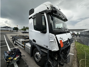 Грузовик-контейнеровоз/ Сменный кузов MERCEDES-BENZ Actros