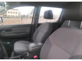 Пикап Toyota Hilux 2.5D 4x4, straż, strażacki, pożarniczy: фото 5