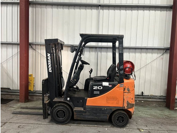 Газовый погрузчик DOOSAN
