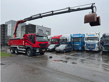 Автоманипулятор IVECO Trakker