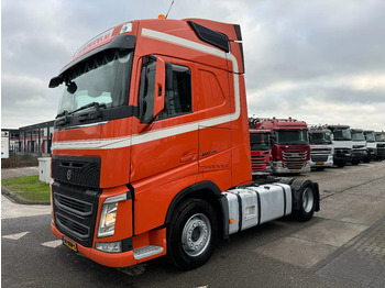 Тягач VOLVO FH 460