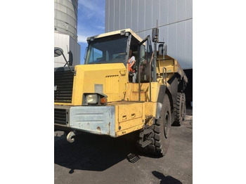 Сочленённый самосвал KOMATSU HM400