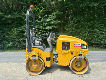 Каток тротуарный CATERPILLAR CB 4 B: фото 2
