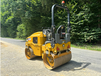 Каток тротуарный CATERPILLAR CB 4 B: фото 5