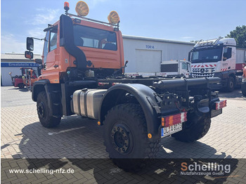 Грузовик Mercedes-Benz U500: фото 5