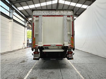 Тентованный грузовик Volvo FM 330 / Essieu relevable et directionnel / Steerable lift axle / Lift as en stuuras: фото 4
