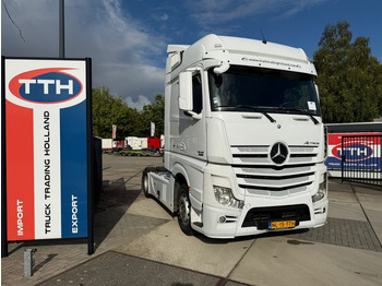 Тягач MERCEDES-BENZ Actros 1845
