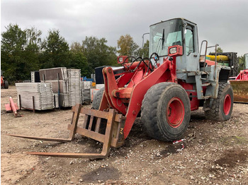 : фото в шапке страницы