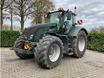 Трактор FENDT 826 Vario
