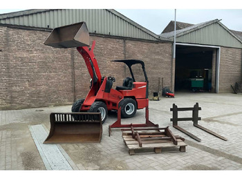 Колёсный погрузчик