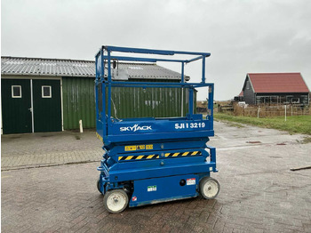 Подъёмник SKYJACK