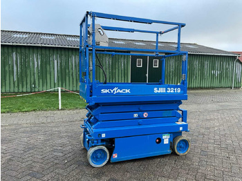 Подъёмник SKYJACK