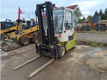 Вилочный погрузчик