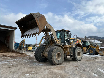 Колёсный погрузчик CATERPILLAR 966K
